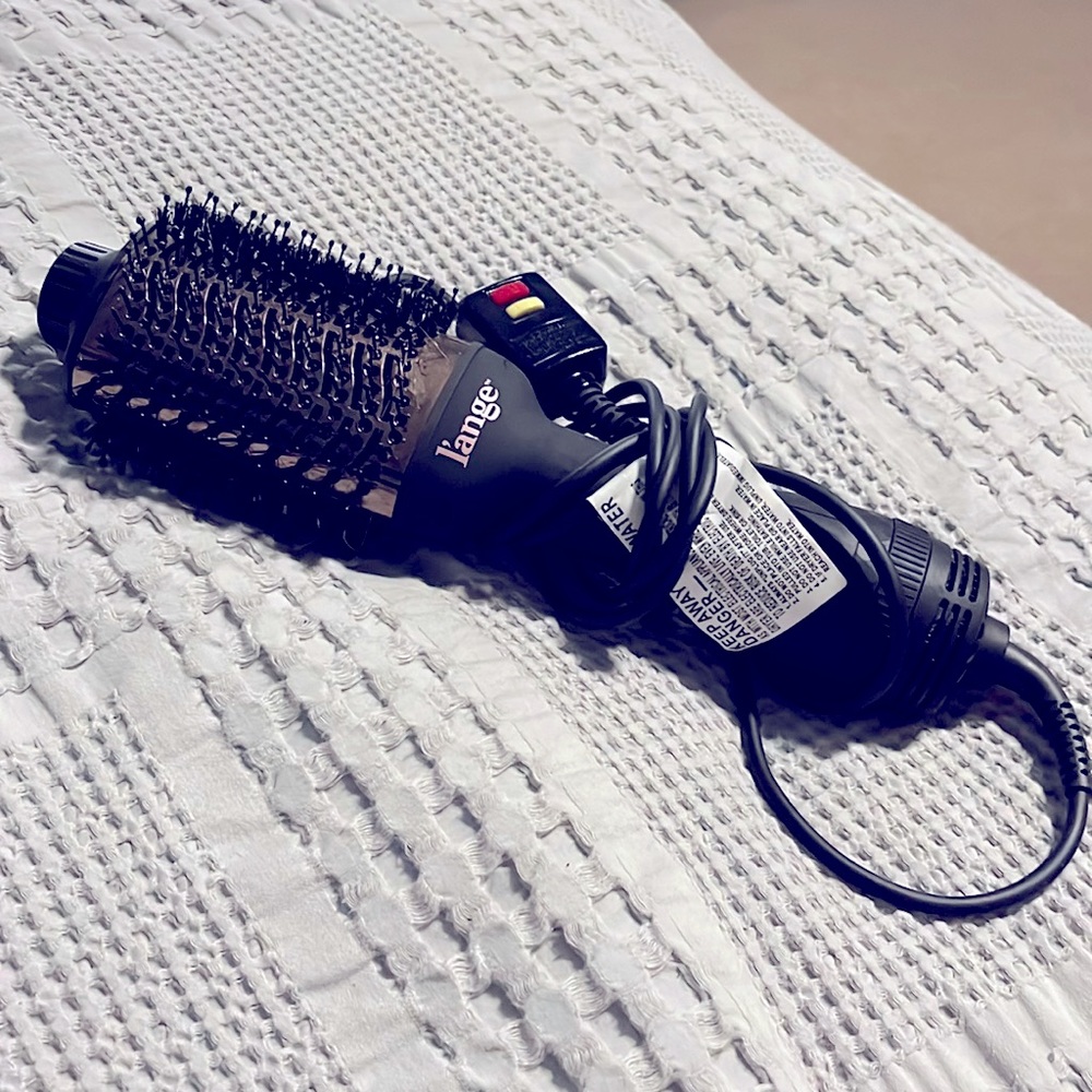 L’ange Le Volume Dryer Brush